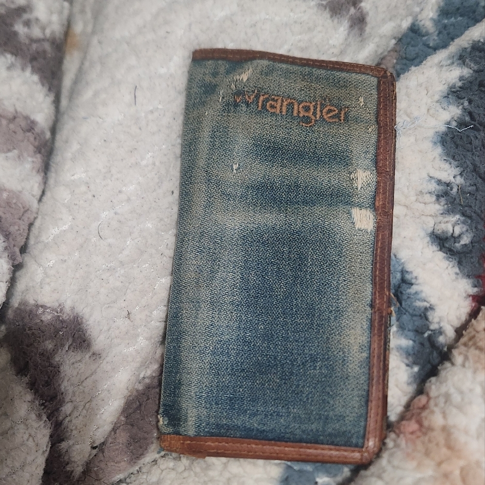 Wrangler blue/denim fabric with brown leather trim Folding Wallet